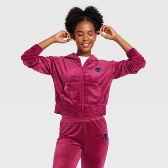 Marvel Wakanda Forever Velour Berry Red Graphic Zip Up Hoodie - Picture 3 of 4